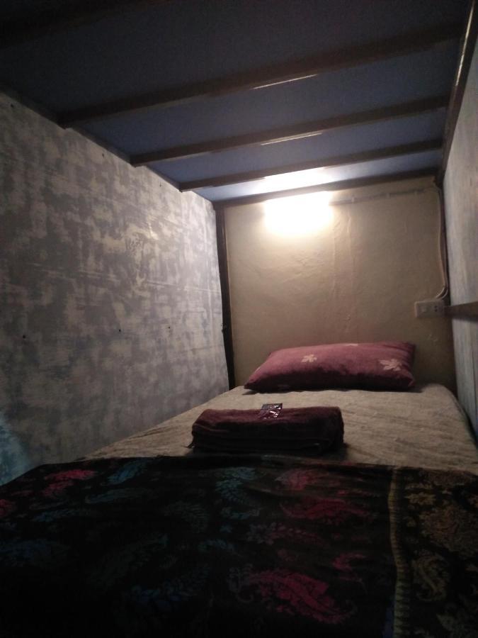Salty Dog Hostel Telukdalem Extérieur photo